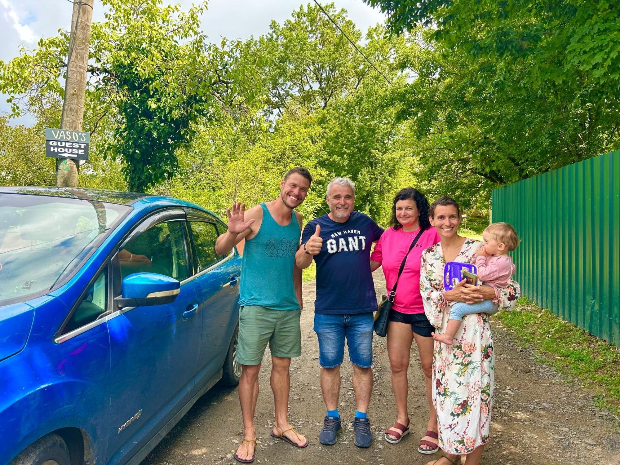Katskhi Vaso'S Guesthouse מראה חיצוני תמונה